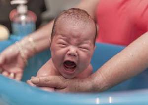 Приступообразный влажный кашель у ребенка чем лечить thumbnail